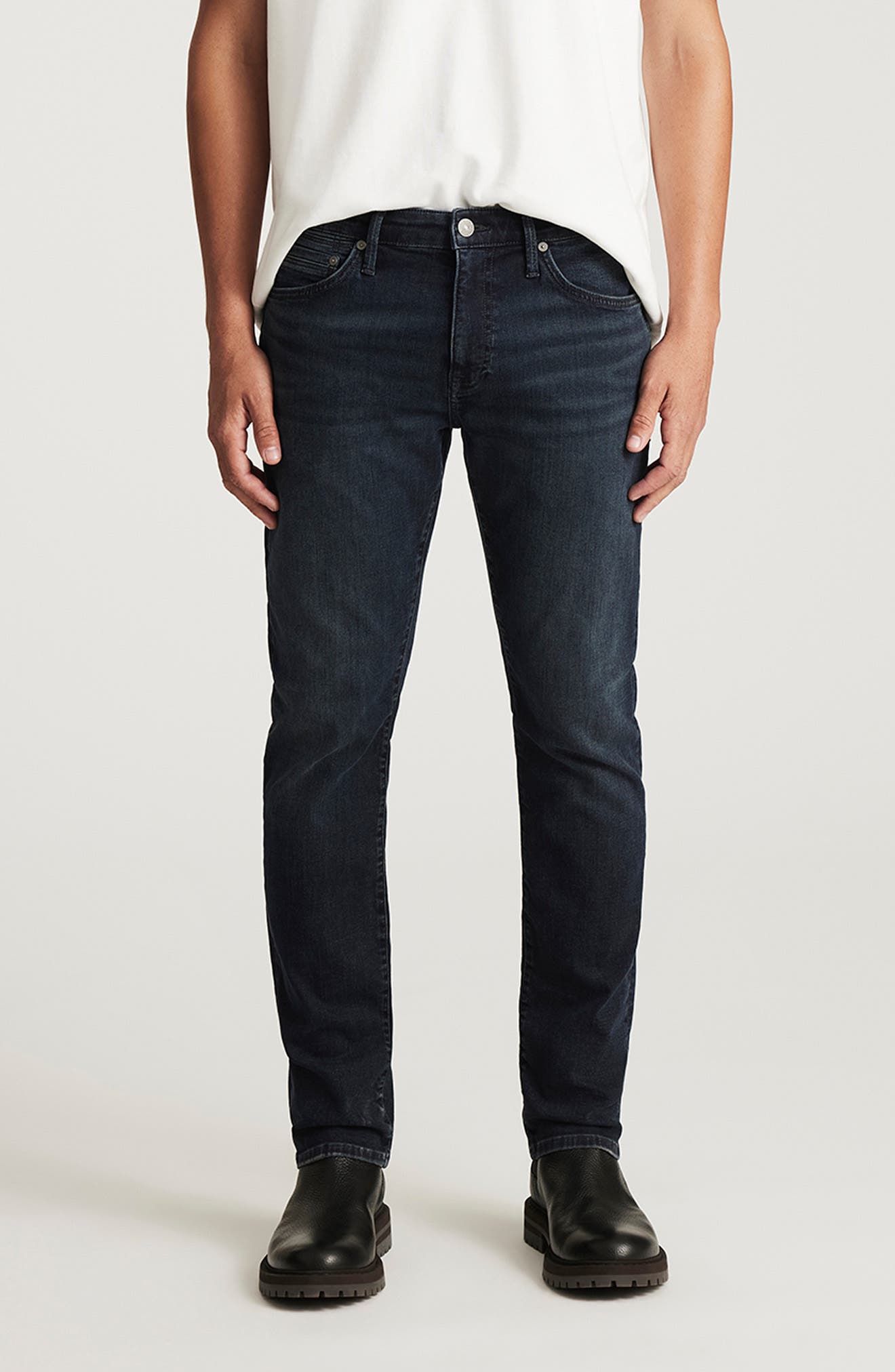 Jake Slim Fit Jeans