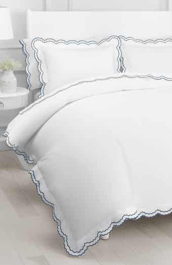 MELANGE HOME Scalloped Embroidered Cotton Duvet Set