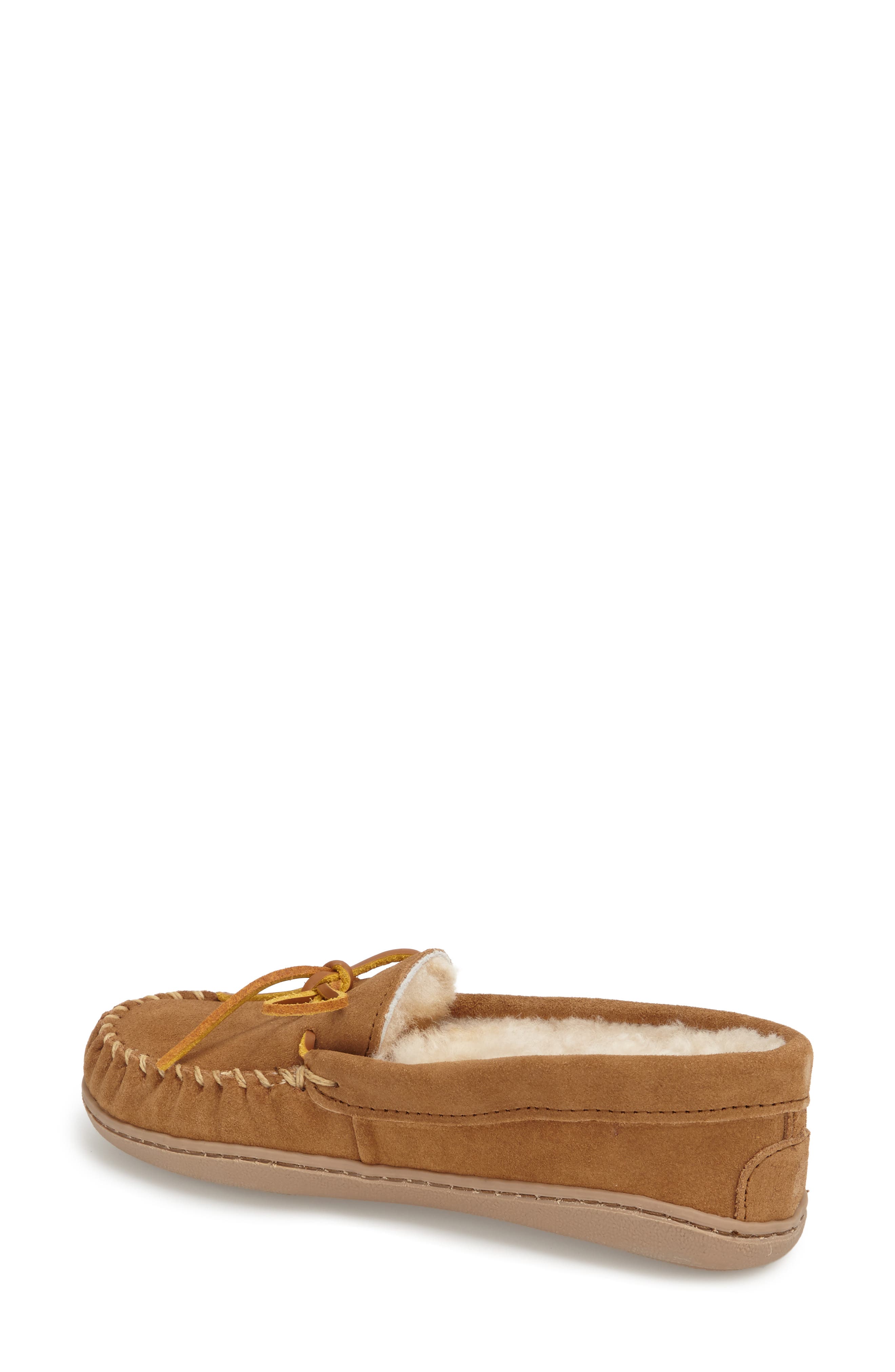 Minnetonka Sheepskin Hard Sole Slipper, Alternate, color, Tan Suede