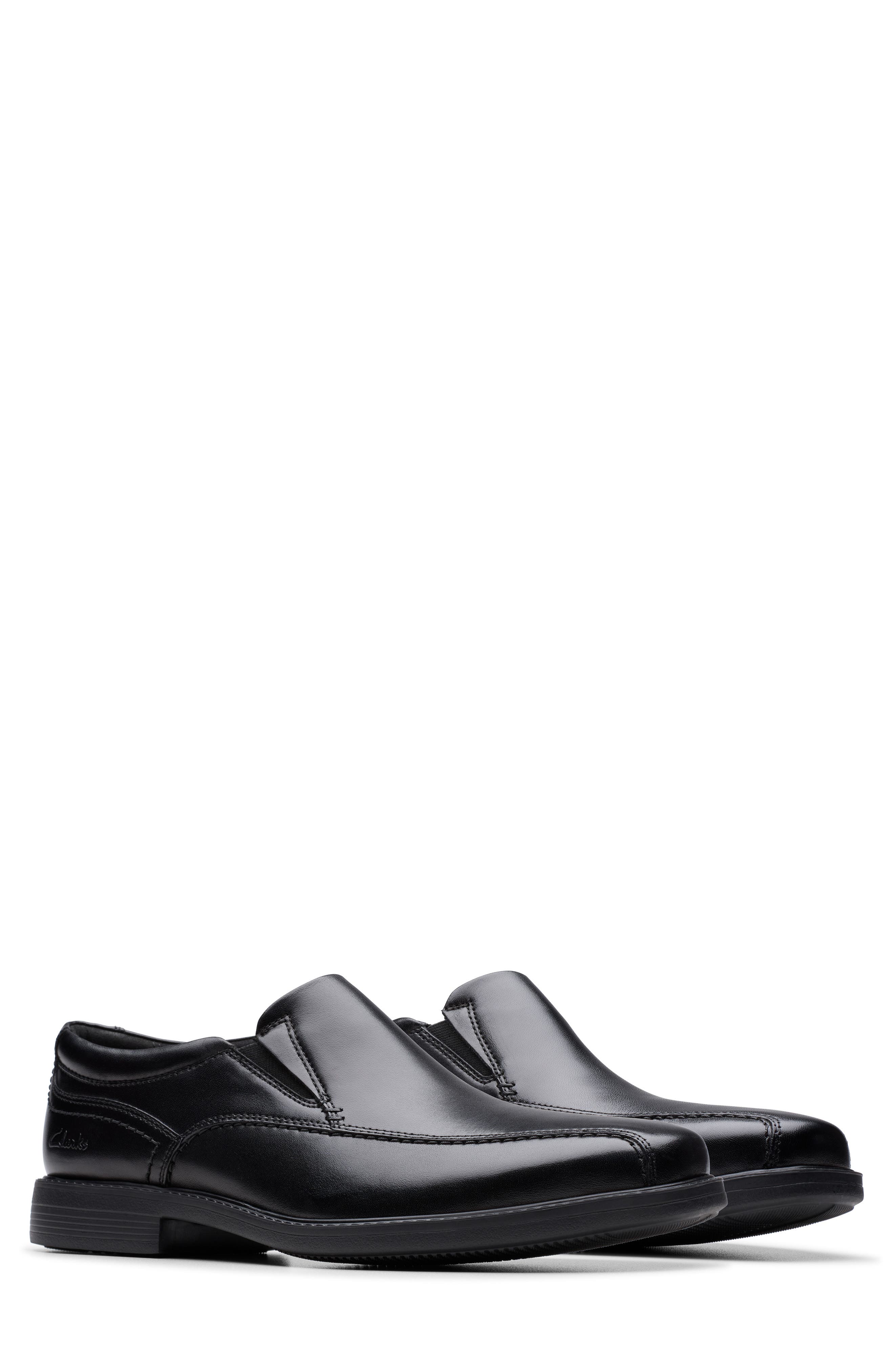 Clarks<sup>®</sup> Dresslite Bike Toe Slip-On, Alternate, color, Black Leather