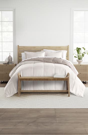 Premium Down Alternative Reversible Comforter Set