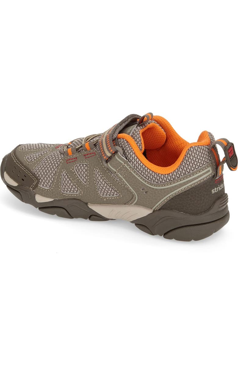 Stride Rite 'Made 2 Play<sup>®</sup> Ian' Sneaker, Alternate, color,
