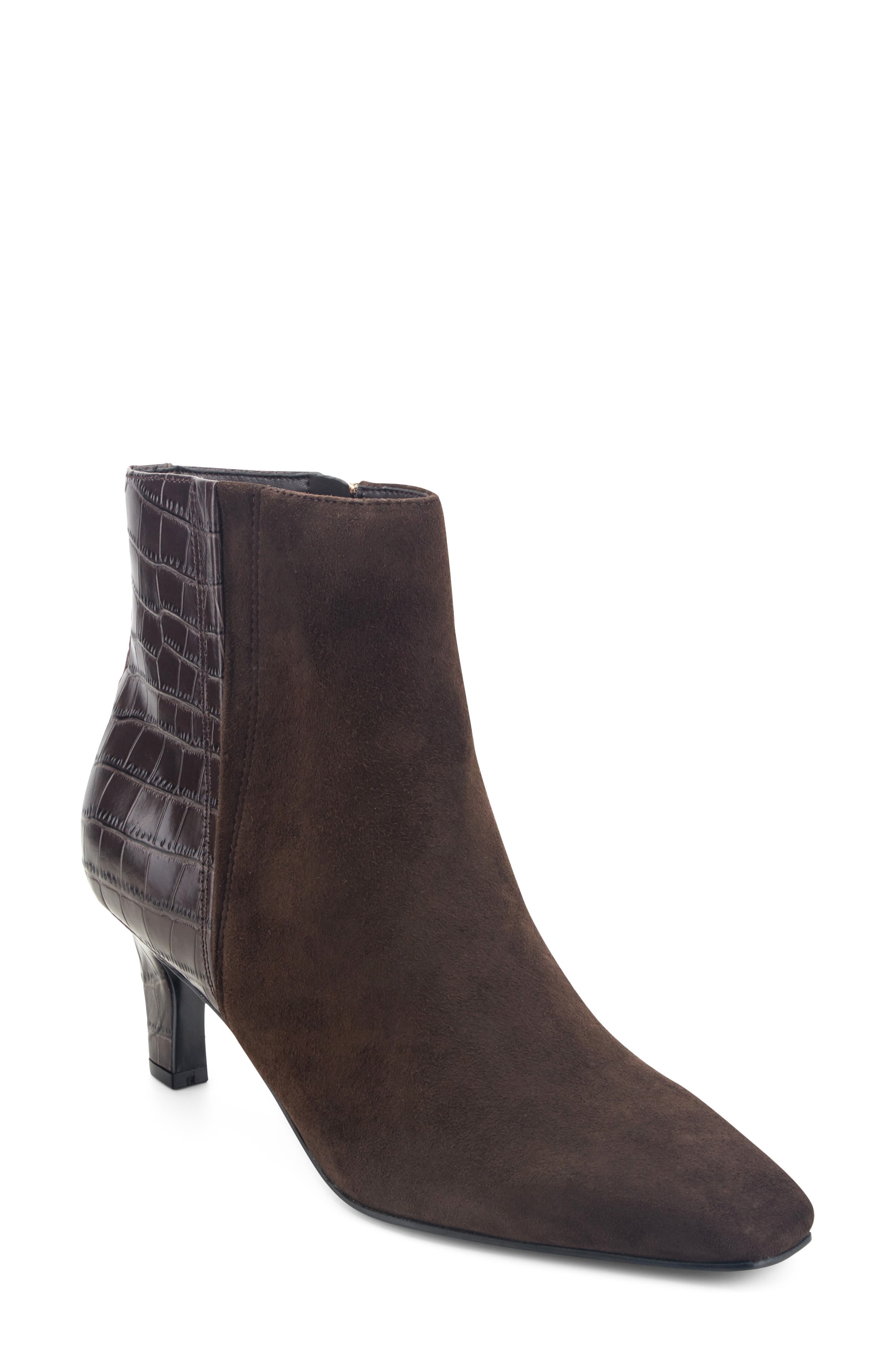 DARK BROWN