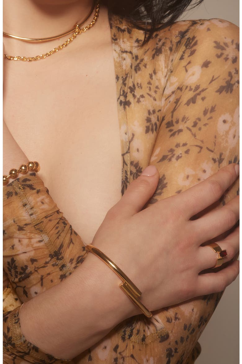 Stagger Bangle, Alternate, color, GOLD