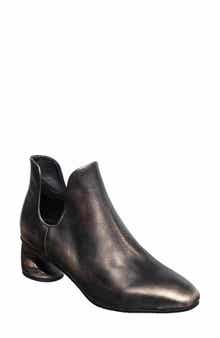 ANTELOPE Camille Ankle Bootie