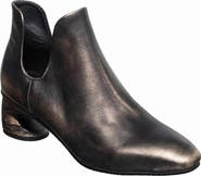 ANTELOPE Camille Ankle Bootie