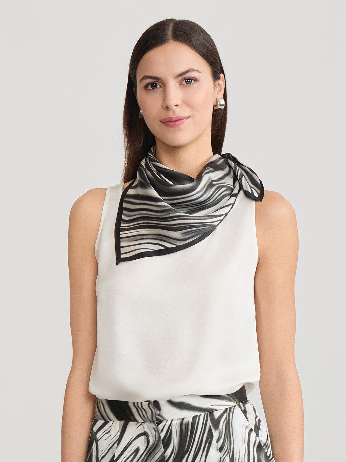 selected Black/White
