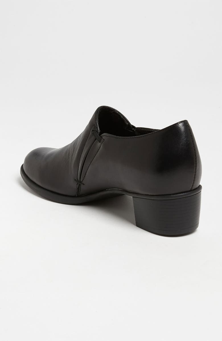 Munro 'Dante' Slip-On, Alternate, color,