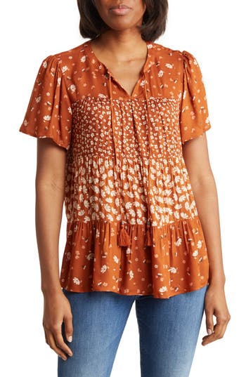 Dr2 By Daniel Rainn Floral Keyhole Tiered Peasant Top In Brown