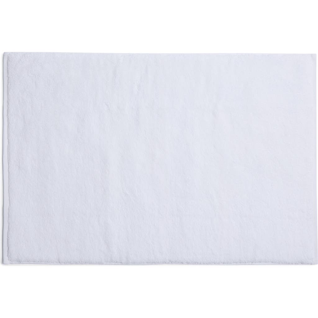 Parachute Plush Organic Cotton Bath Mat In White