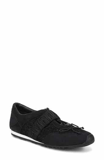 Nara Mesh Sneaker