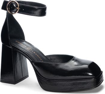 Chinese Laundry Womens Oaklen Heels