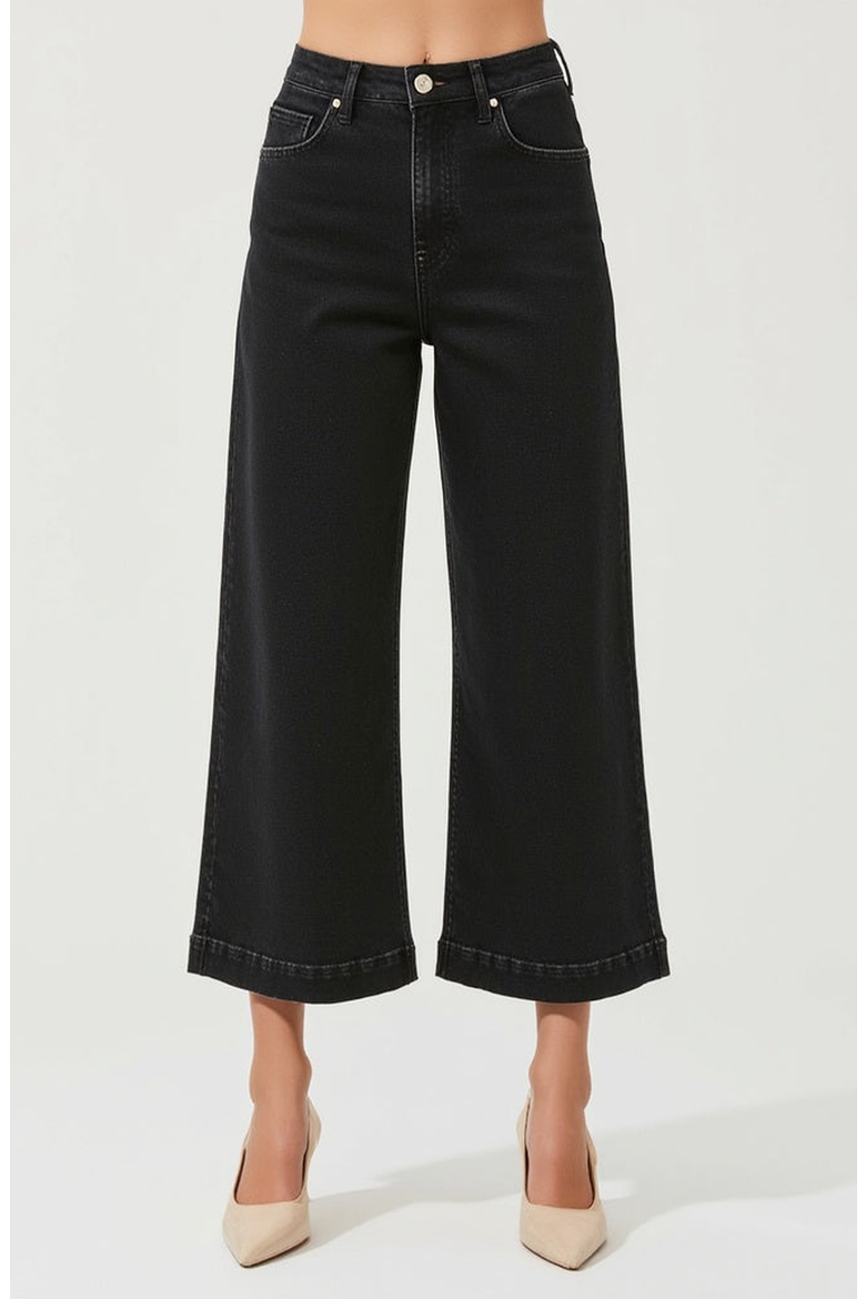 High Waist Wide-Leg Cropped Jeans with Clean Hem, Main, color, Black