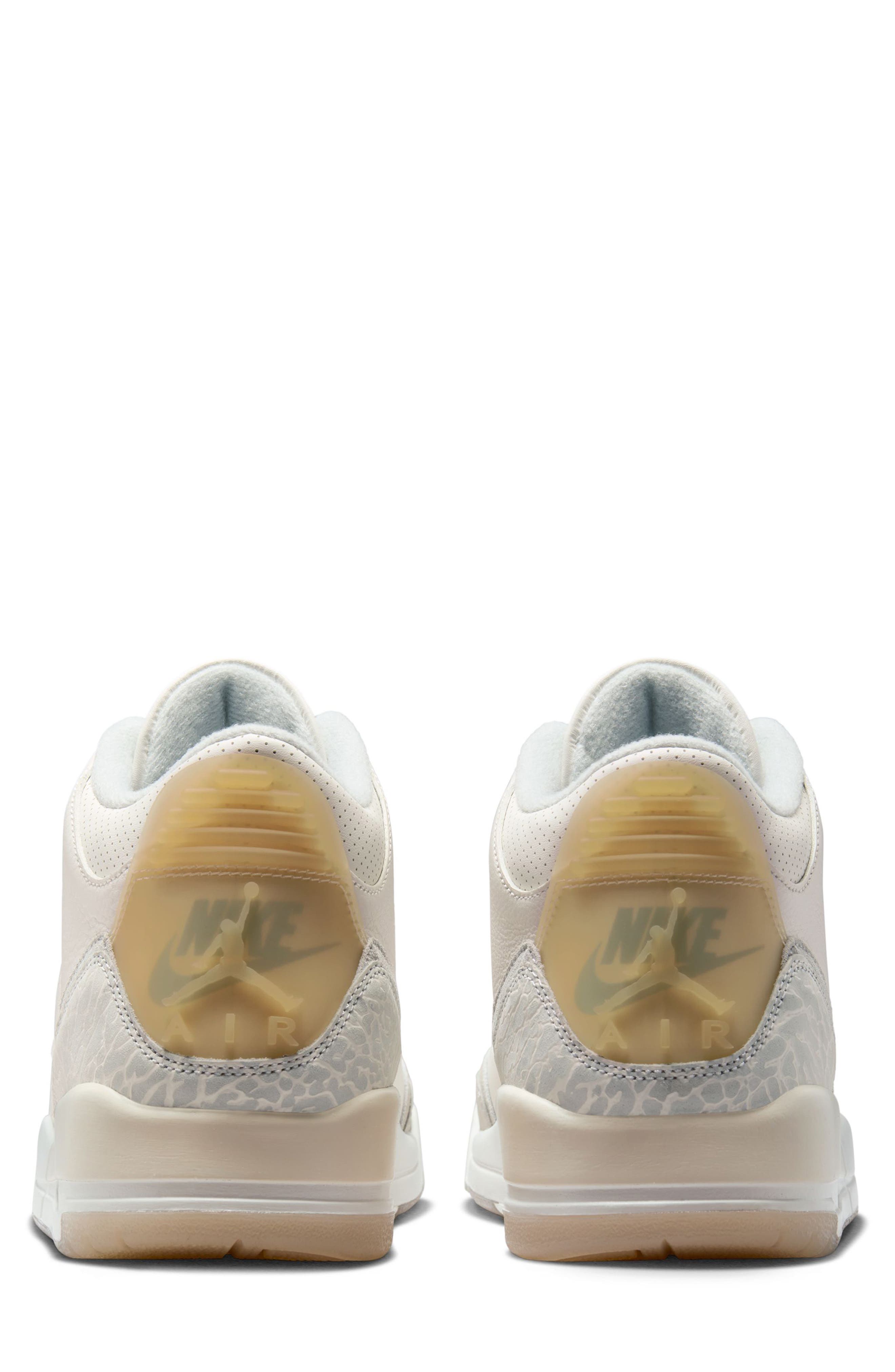 Air Jordan 3 Retro Craft Basketball Sneaker, Alternate, color, IVORY/ GREY MIST/ CREAM