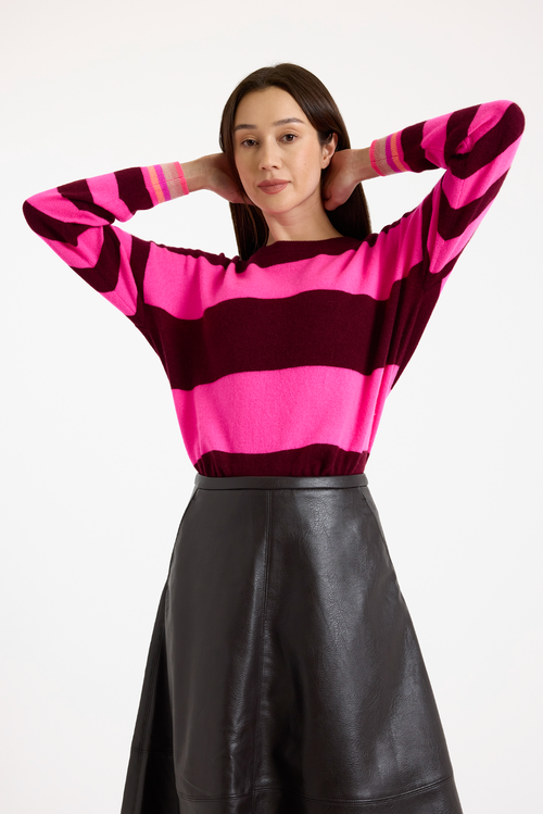 Brodie Pure Cashmere Molly Crew Neck 100% Cashmere Sweater In Pink