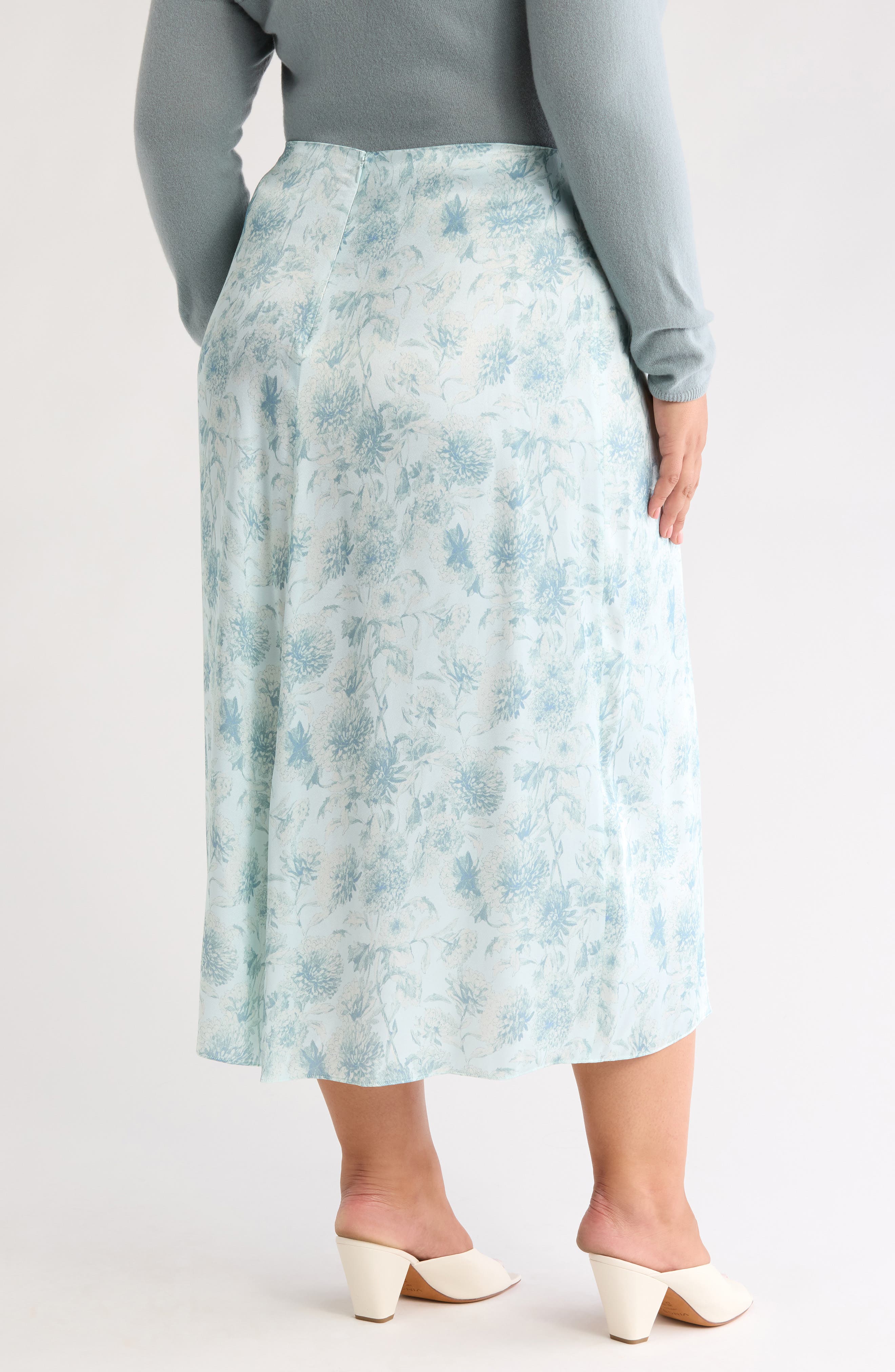 Dahlia Pleated Satin Skirt - image 2