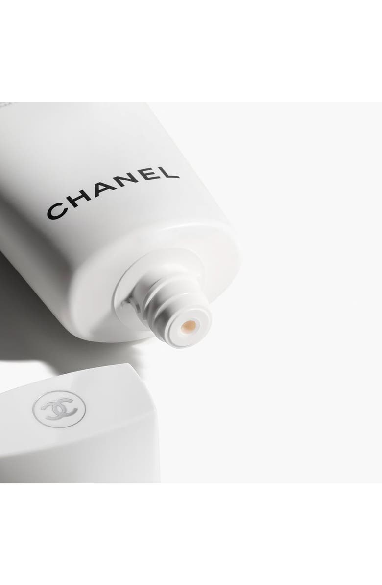 CHANEL LE BLANC <br />Intense Brightening Foam Cleanser, Alternate, color,