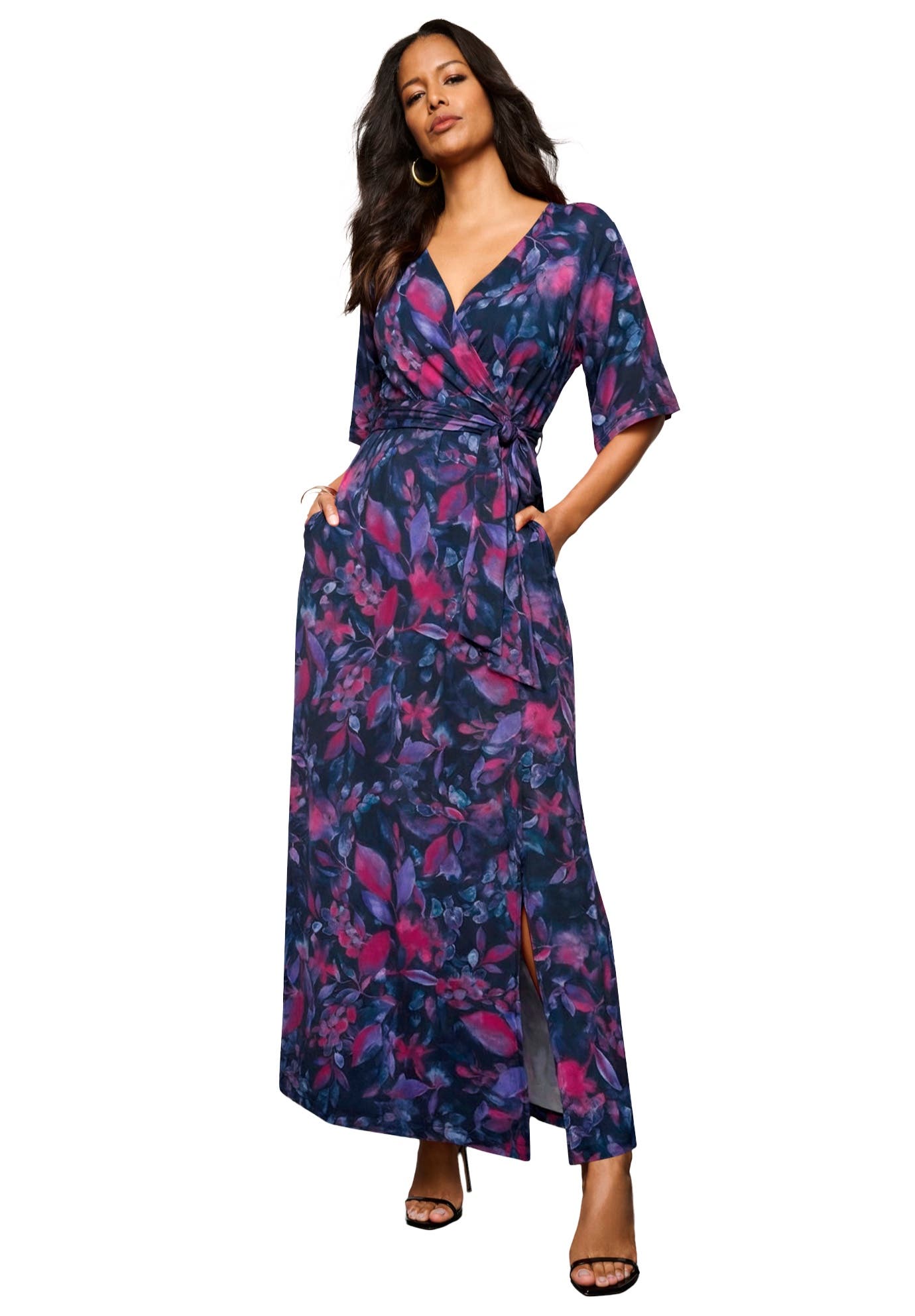 NAVY PETUNIAS FLORAL