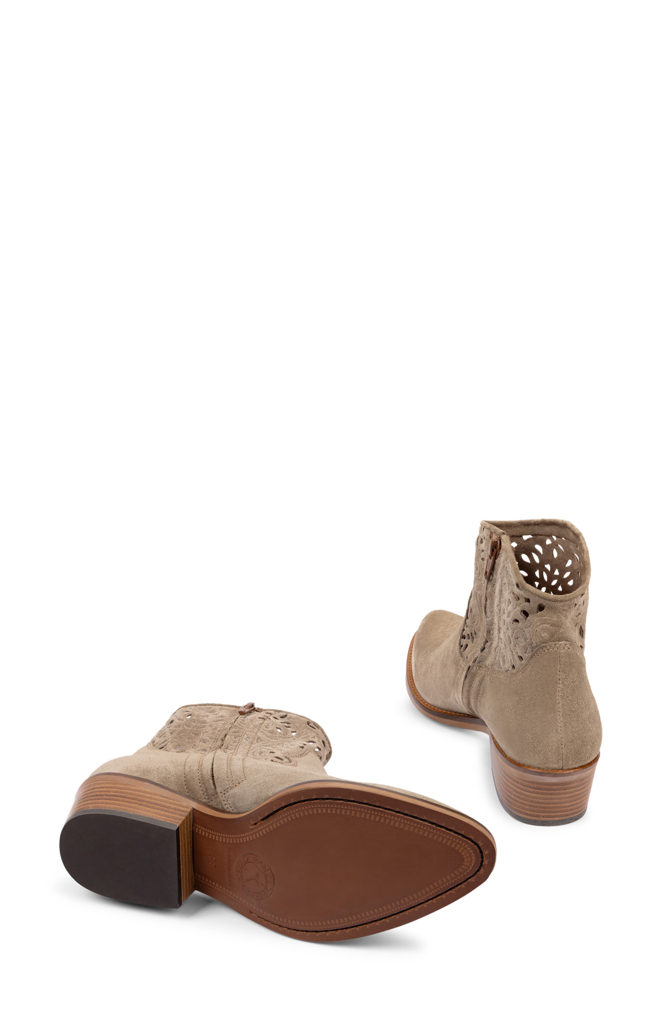 Penelope Chilvers Cassidy Cutout Bootie, Alternate, color, 