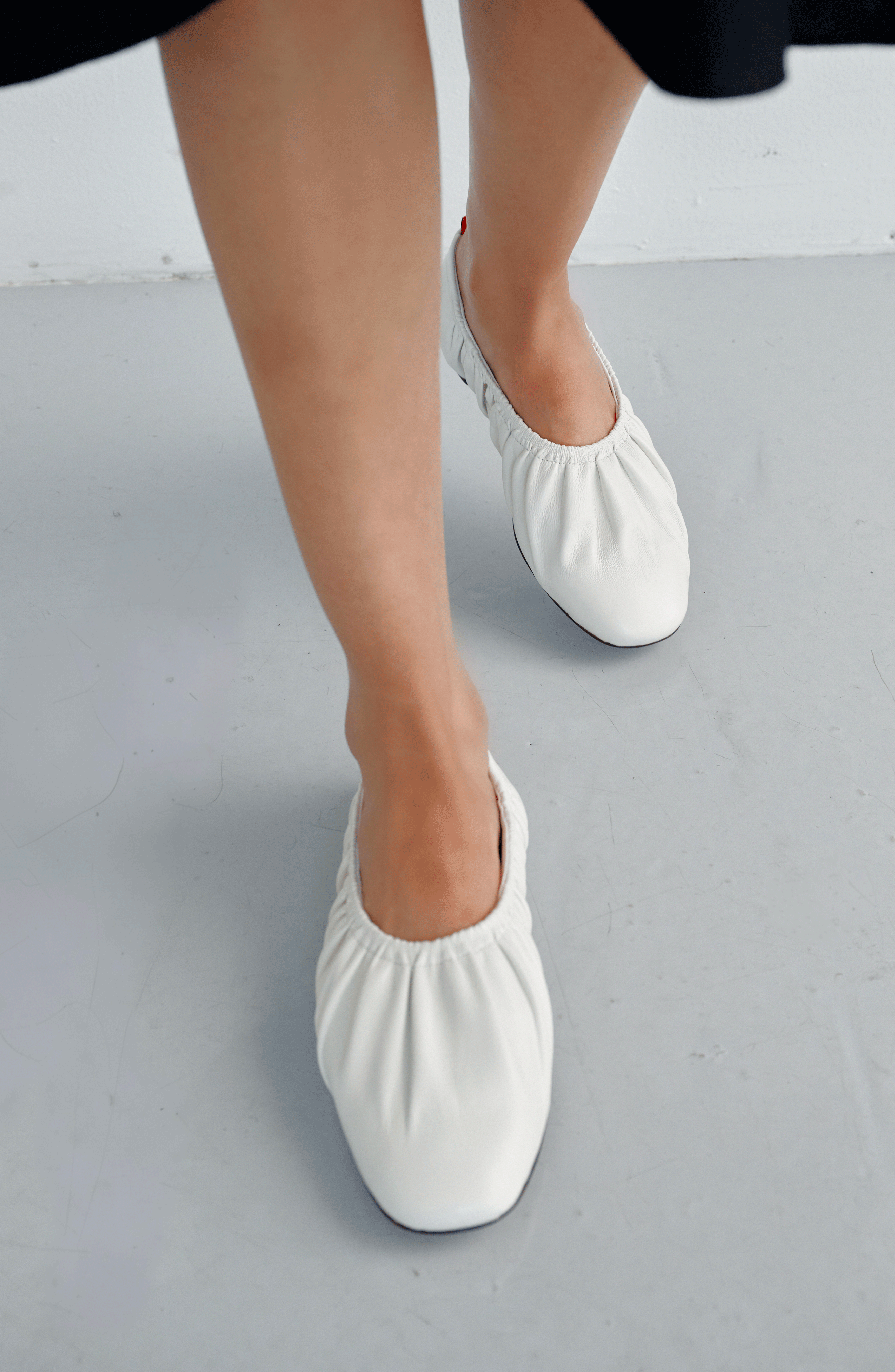 Lisse Flat, Alternate, color, White