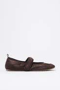 Bimba y Lola Velcro Ballerina Sneaker