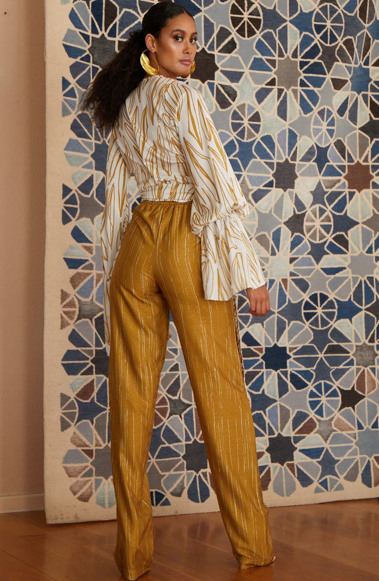 DIARRABLU Aja Fiore Leaf Print Surplice Top, Alternate, color,