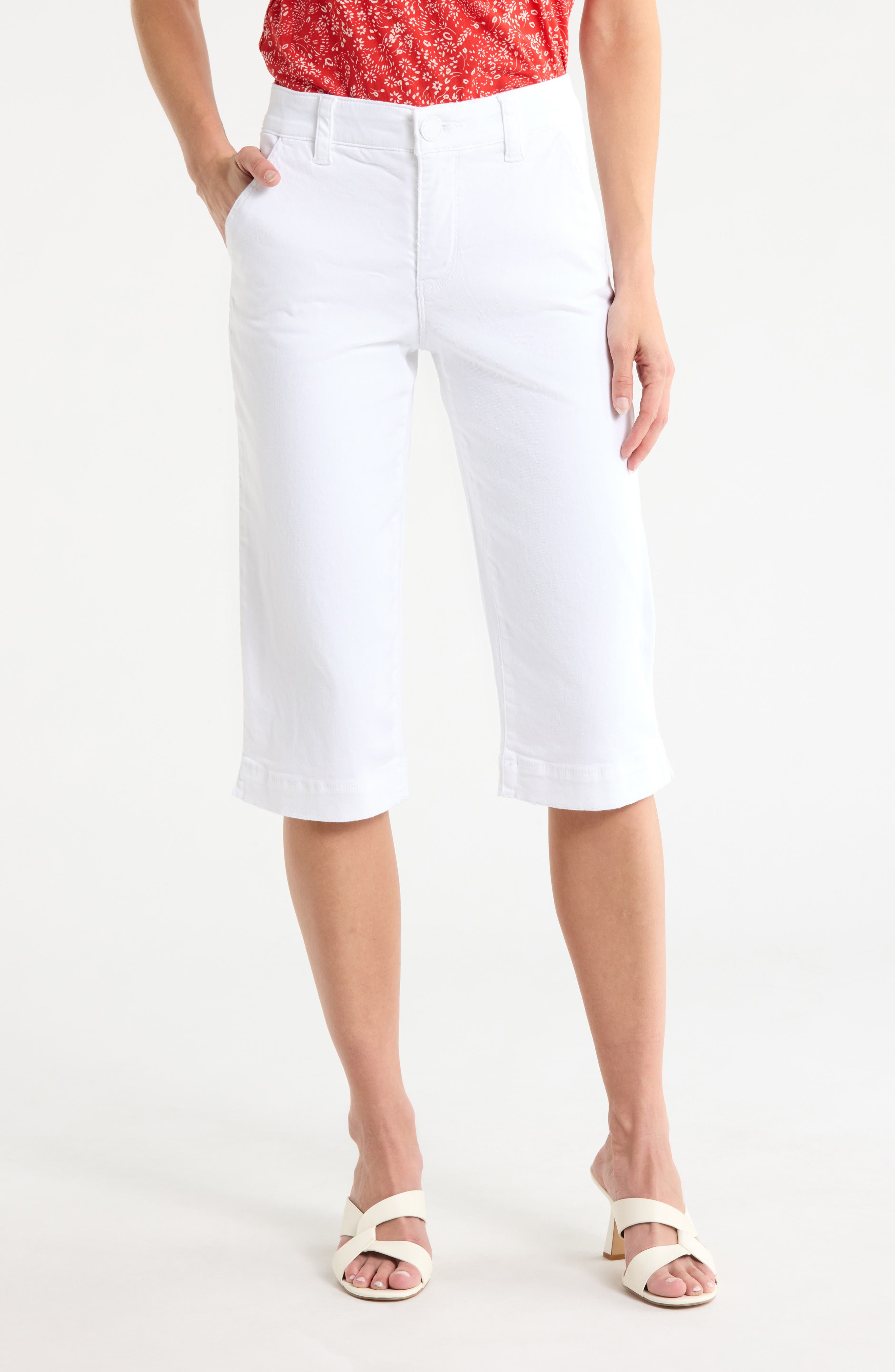 Democracy Capri Jeans