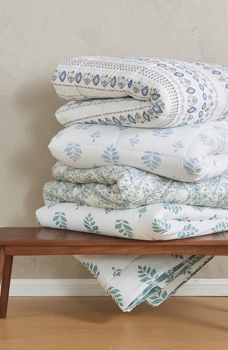 Woven & Weft Reversible Print Comforter Set, Alternate, color, White Blue Floral Print