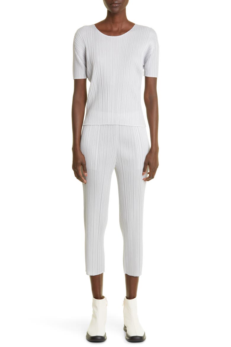 Pleated Top, Alternate, color, LIGHT GRAY