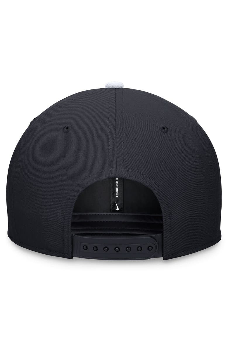 Men's Nike Navy/White New York Yankees Evergreen Two-Tone Snapback Hat, Alternate, color, Navy