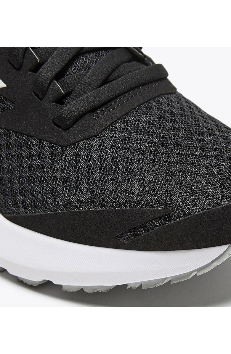 Diadora Mythos Vigore 3 Running Shoe, Alternate, color, Black/White