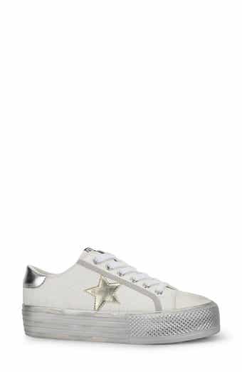 Amaze Platform Metallic Sneaker