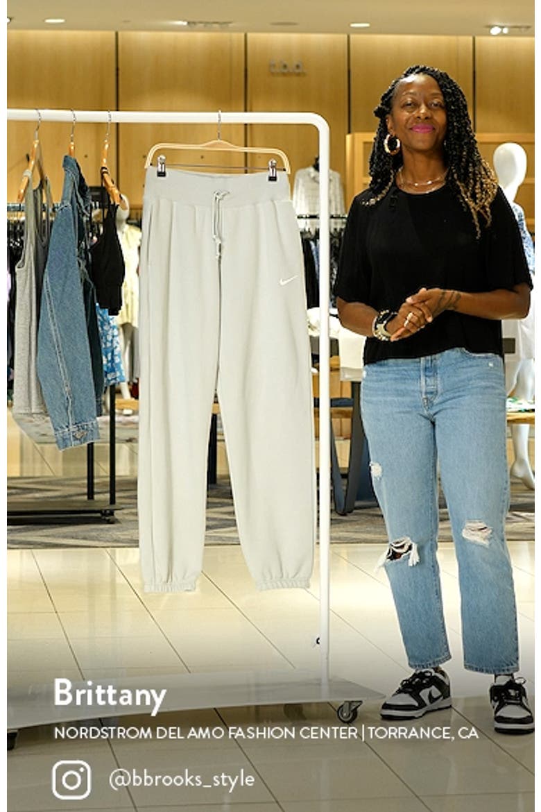 Sportswear Phoenix High Waist Fleece Sweatpants video