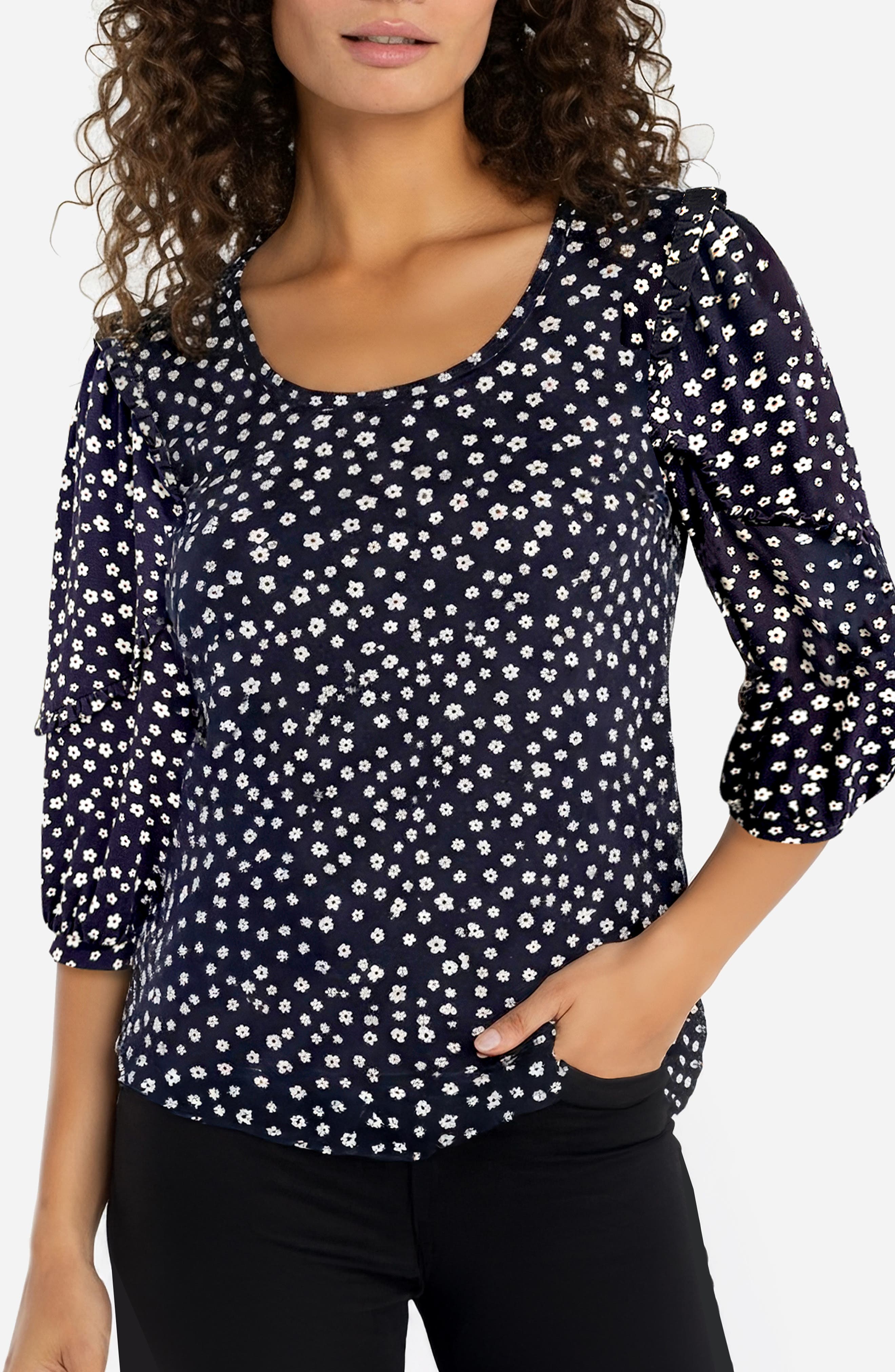 selected NAVY/ WHITE DITSY