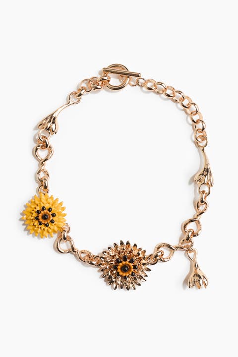 Short charm necklace