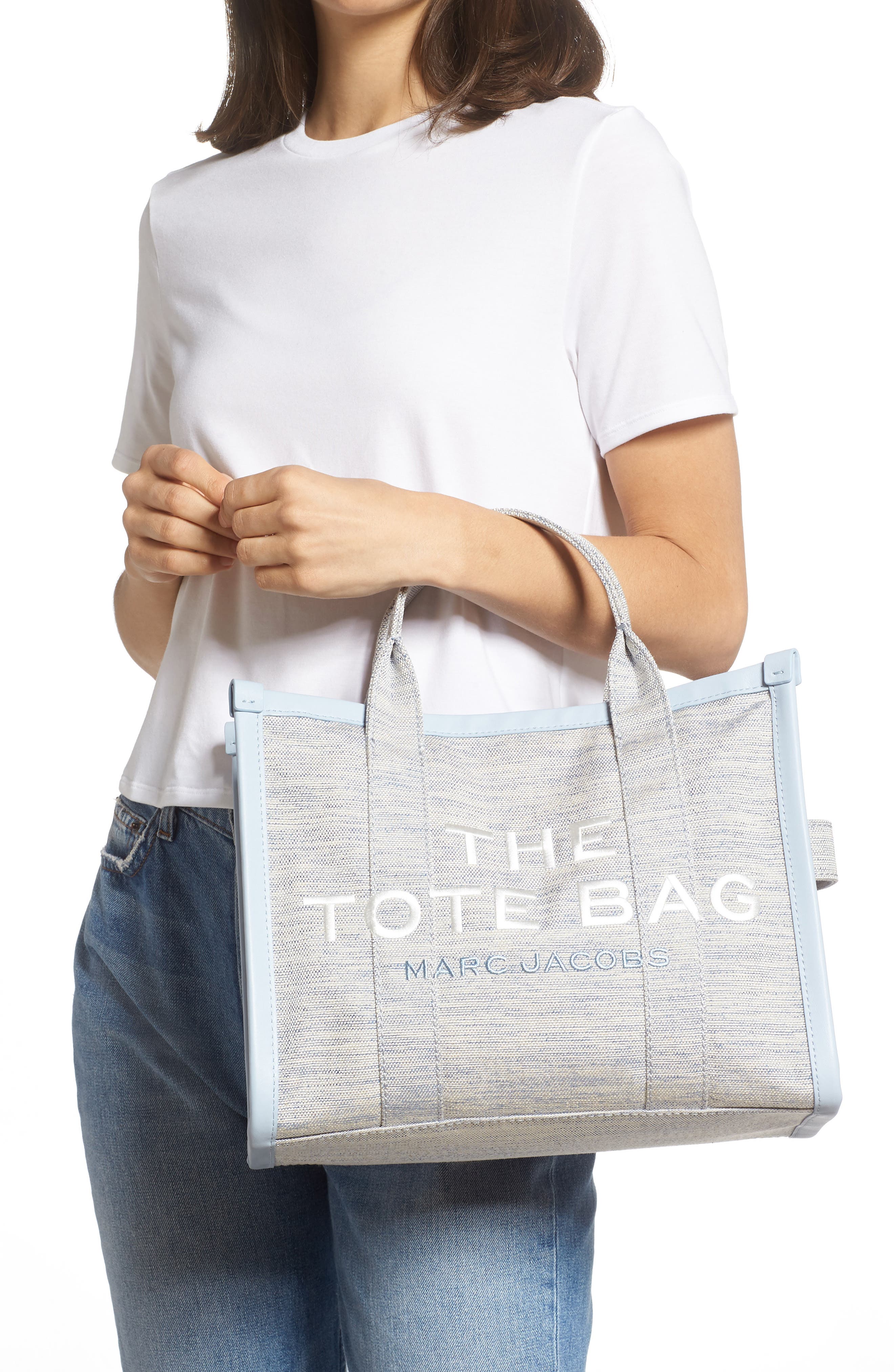 The Medium Canvas Tote Bag, Alternate, color, BLUE