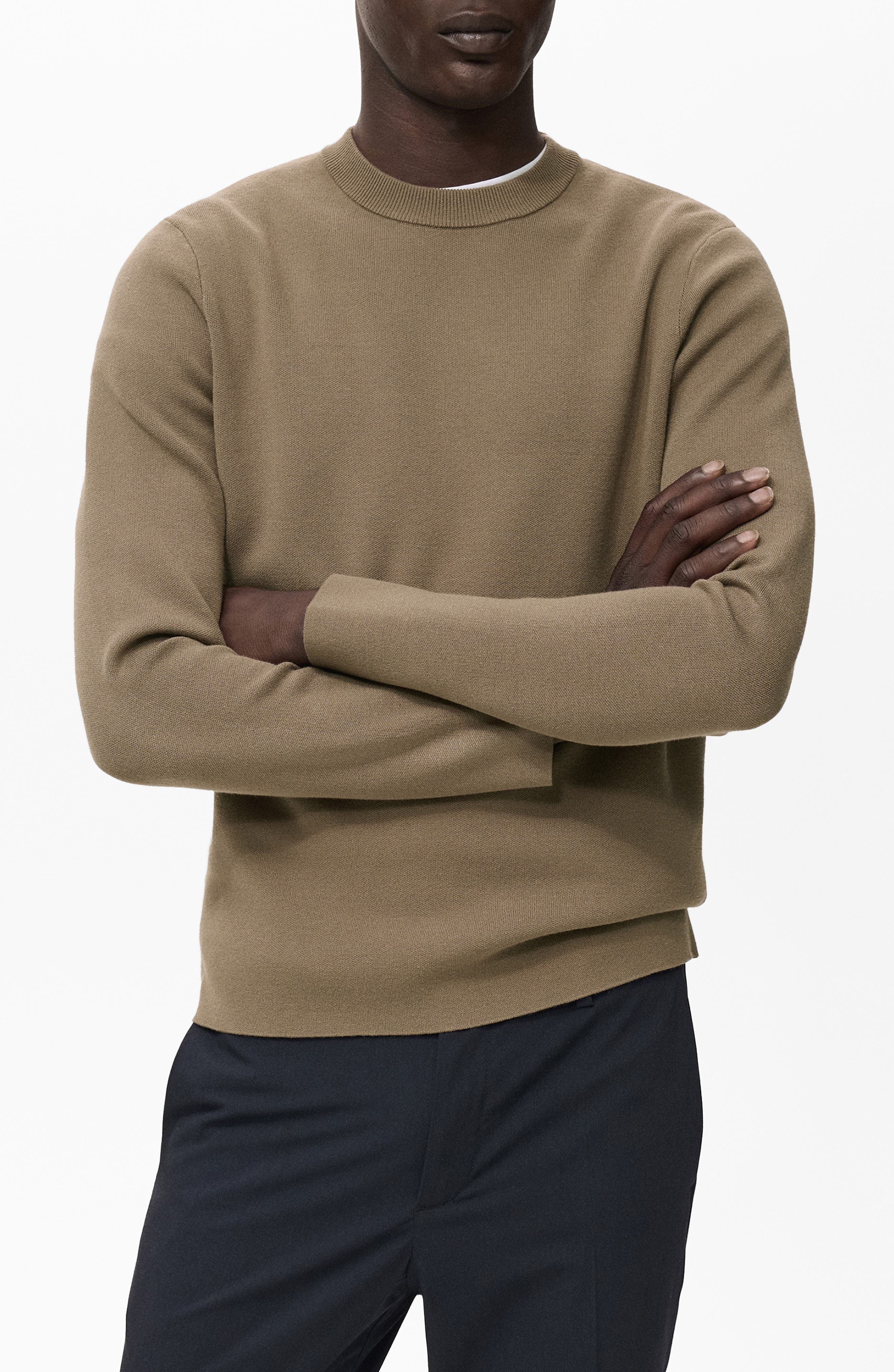 MEDIUM BROWN