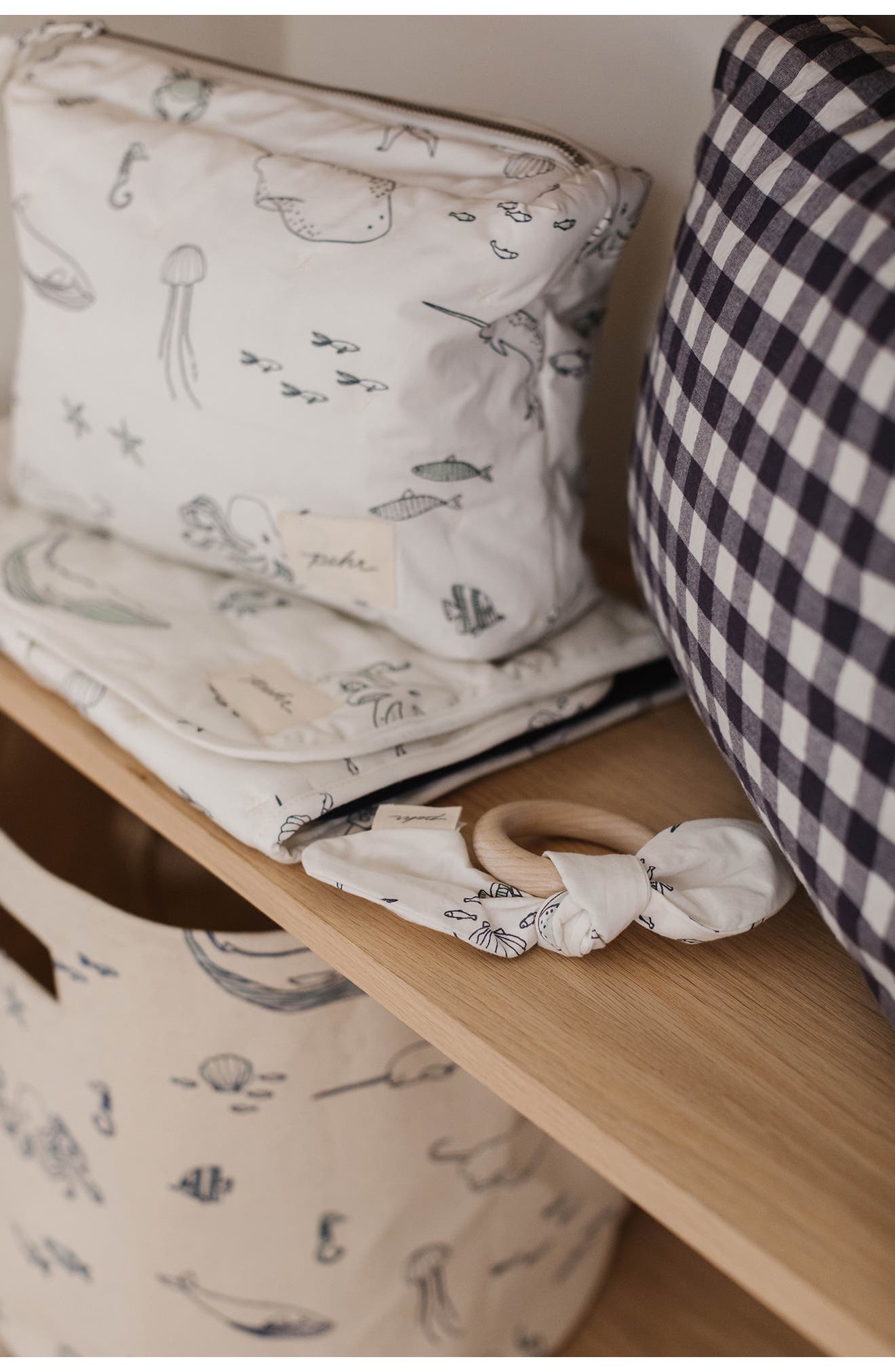 Pehr On the Go Pouch, Alternate, color, Life Aquatic