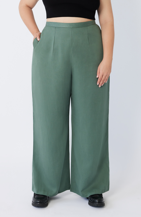 The Wide Leg Pant For Full Hips And Thighs