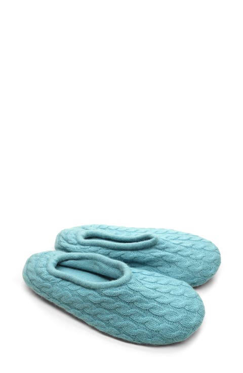 Mini Cable Knit Slippers