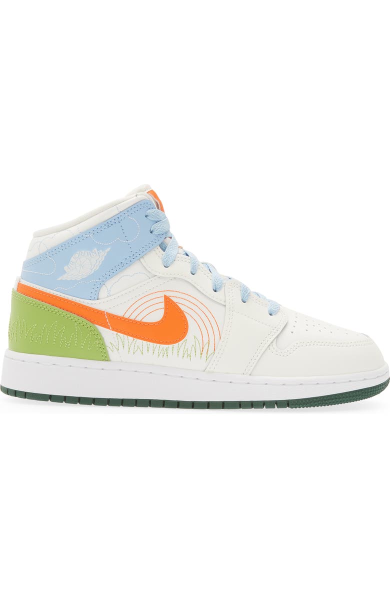 Jordan Kids' Air Jordan 1 Mid SE Basketball Sneaker, Alternate, color,