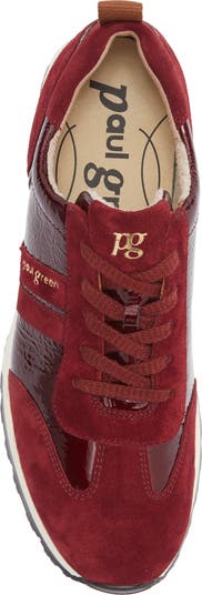 Carrie Sneaker