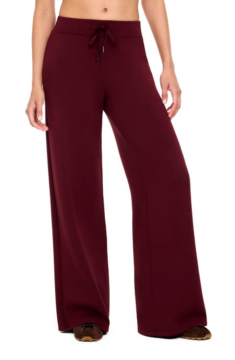 AirEssentials Wide Leg Pants
