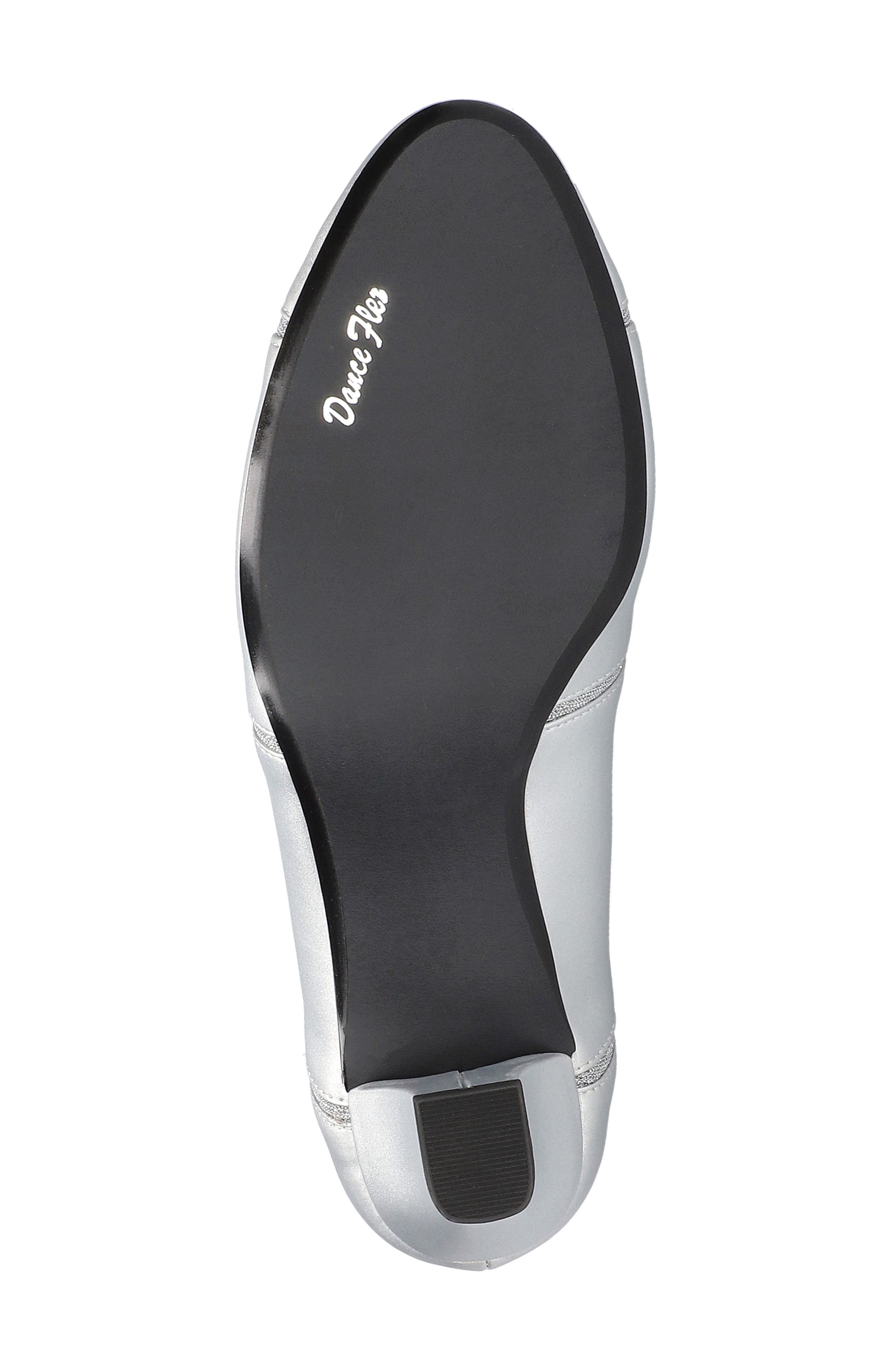 EASY STREET Datia Cap Toe Pump, Alternate, color, Silver Satin