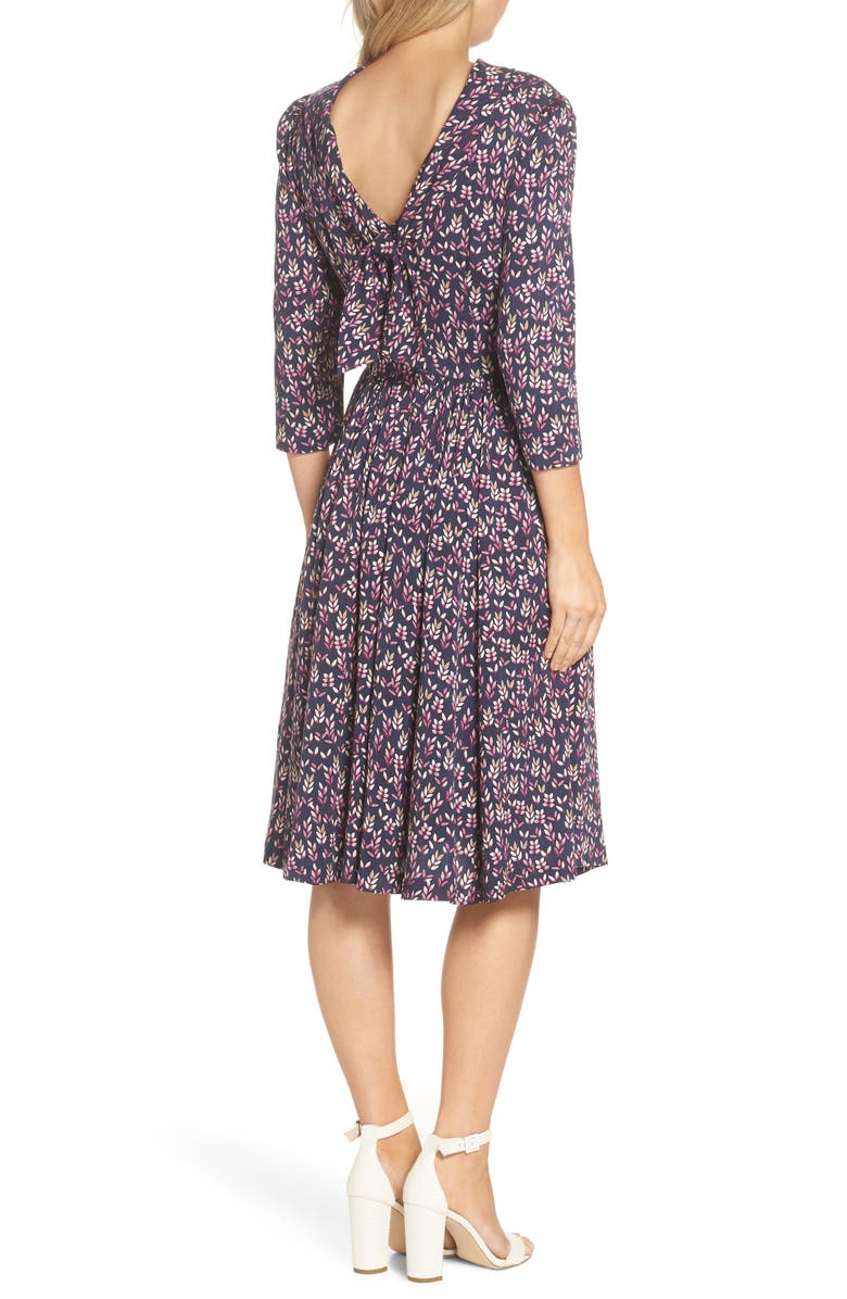 Gal Meets Glam Collection Beth V-Back Dress, Alternate, color, 