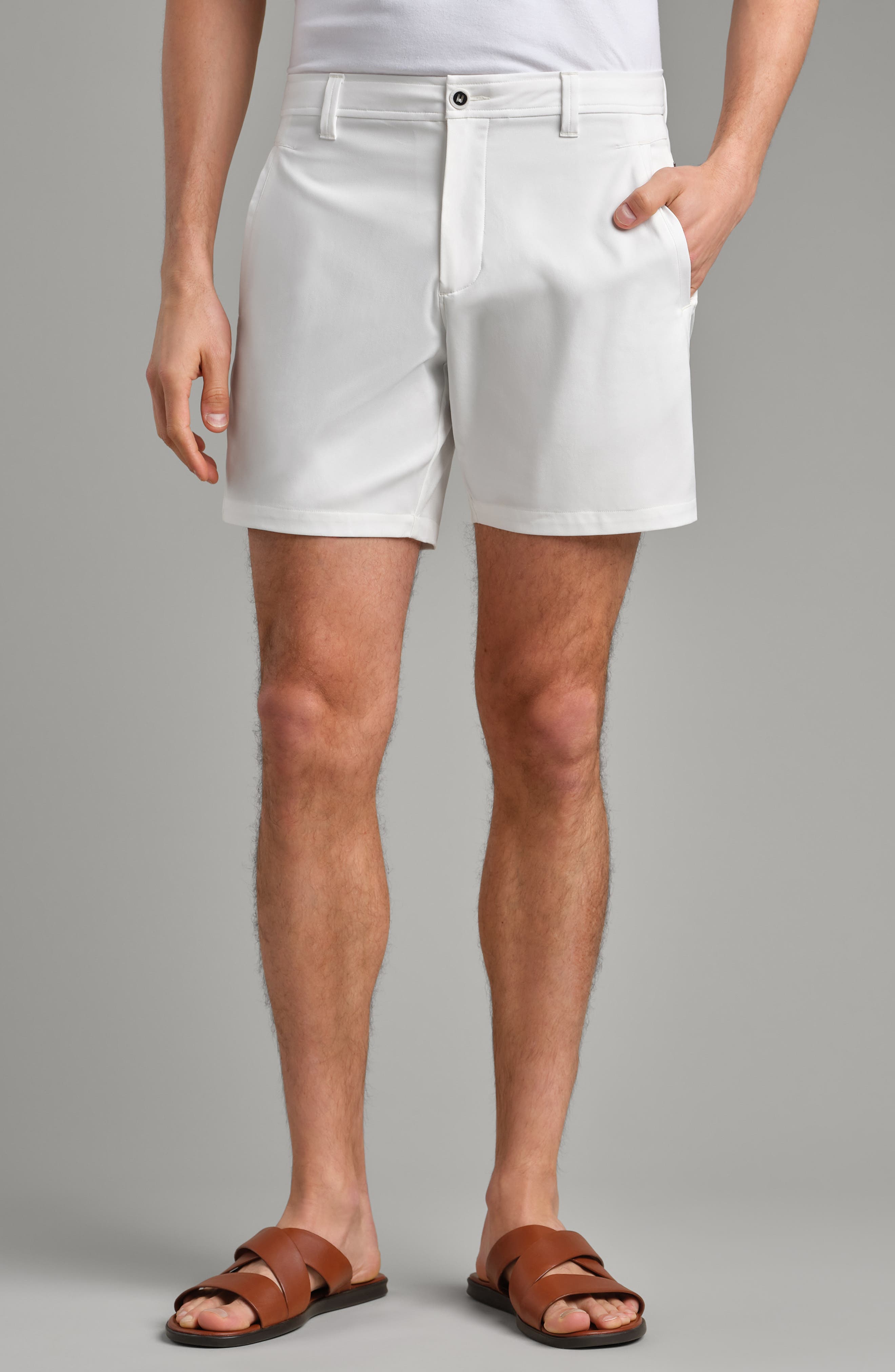 Rhone Nomad 7-Inch Tech Chino Shorts