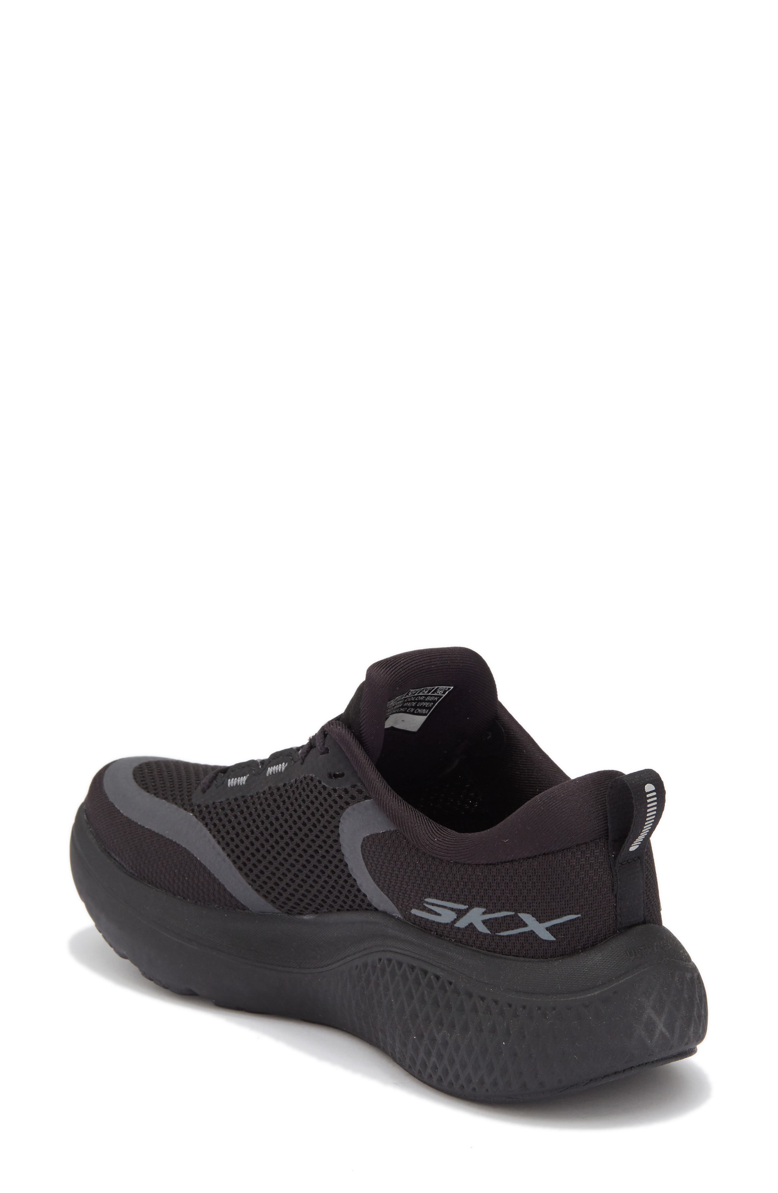 SKECHERS GO RUN Supersonic Max Running Shoe, Alternate, color, Black