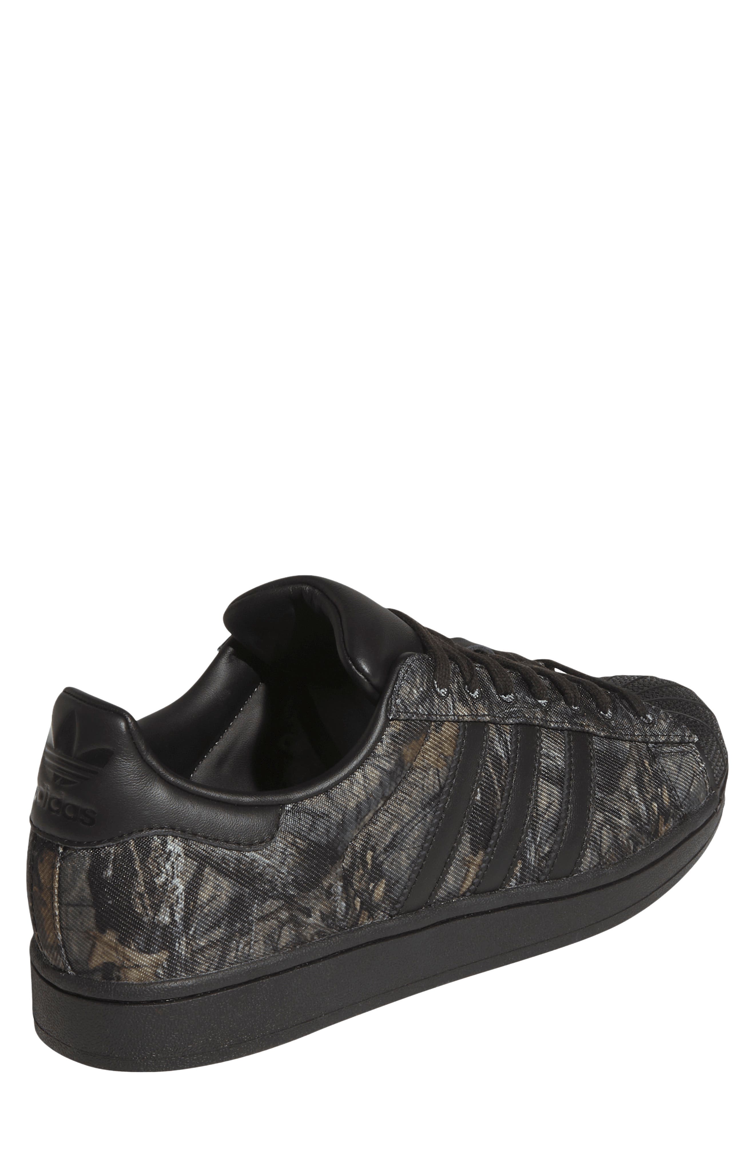 Gender Inclusive Superstar II Mossy O Sneaker, Alternate, color, CORE BLACK/ KHAKI/ GUM