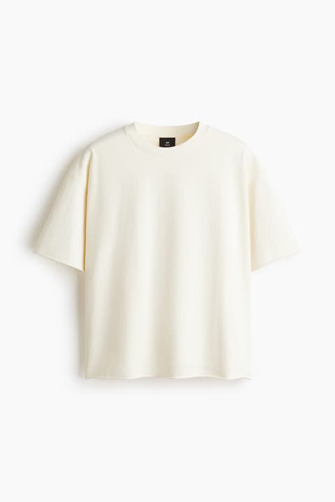 Oversized Fit Boxy-style T-shirt