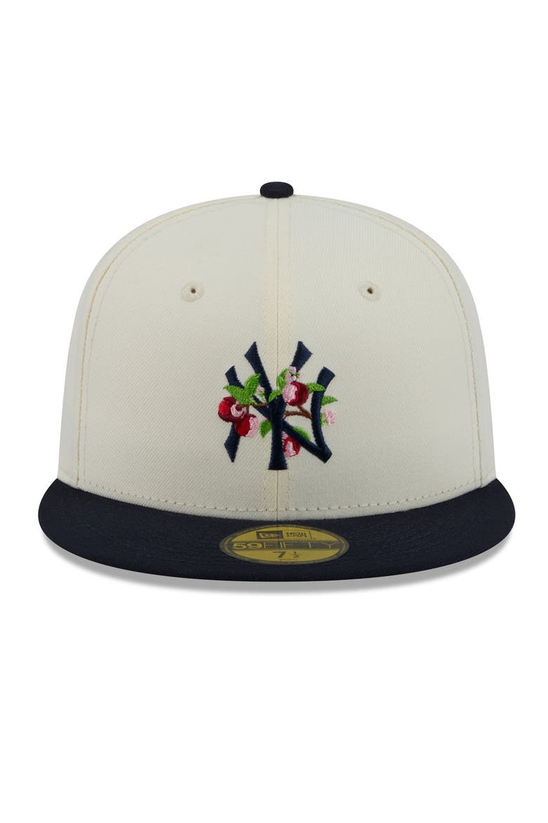 Men's New Era White/Navy New York Yankees Blossom 59FIFTY Fitted Hat, Alternate, color, White